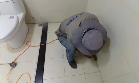 新民卫生间补漏